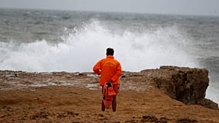 An den Stränden nagt das Meer - Portugal verschwindet