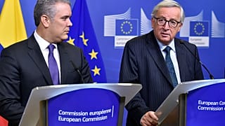 Juncker: Maduro uluslararası hukukun karşısına çıkarılmalı