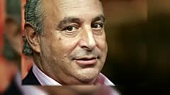 Британского миллиардера обвинили в домогательствах