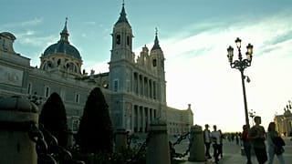 Megosztja a spanyol társadalmat Franco újratemetése