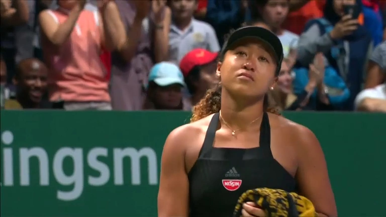 Wta finals: Osaka abbandona per infortunio 