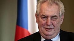 Çekya Devlet Başkanı Zeman'dan gazetecilere çirkin şaka: Sizi Suudi konsolosluğunda ağırlayacağım