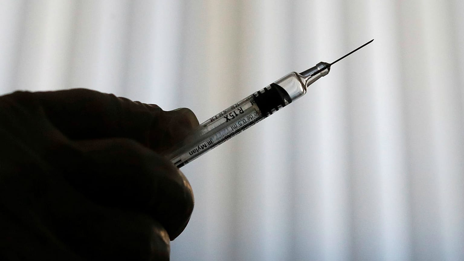 Anti-vaxxers most prominent in Bulgaria, Latvia and France, says survey