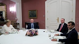 Rússia, França, Turquia e Alemanha decidem criar grupo para nova Constituição síria