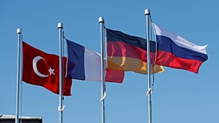 Ερντογάν: Ζήτησε τον σχηματισμό συνταγματικής επιτροπής για τη Συρία