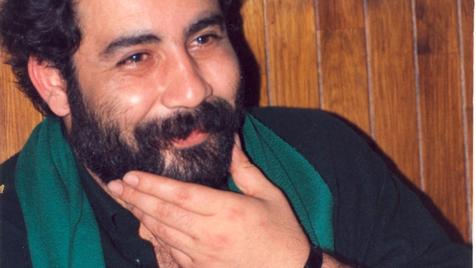 #İyikidoğdunikigözüm'le Ahmet Kaya sosyal medyada 