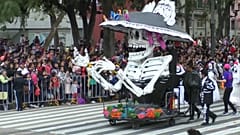 Mexico City comes alive with Day of the Dead parade