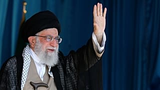 خامنئي يدعو إلى التصدي "لتسلل" الأعداء عبر الفضاء الإلكتروني