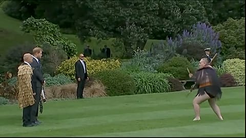 Prens Harry ve Meghan Markle'a Haka danslı karşılama
