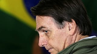 Jair Bolsonaro promete uma revolução governativa no Brasil