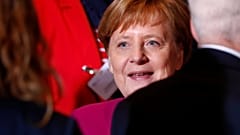 Lob, aber... Die Presse zu Angela Merkel am Tag danach - 5 Kommentare