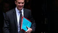 Brexit: l'Ue si prepara ad incontrare Dominic Raab