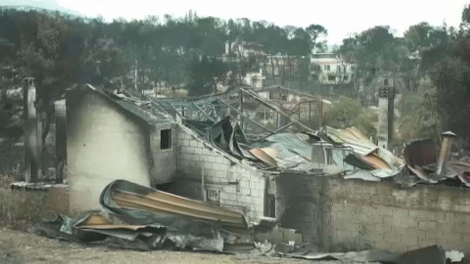 Incêndios na Grécia: em curso jogo de atribuição de culpas