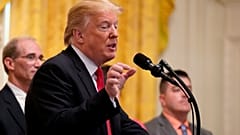 Trump: Doğuştan vatandaşlık yasası iptal edilecek