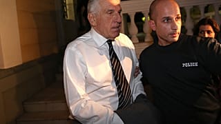 Έρευνες σε πέντε χώρες για τους λογαριασμούς του Γιάννου Παπαντωνίου