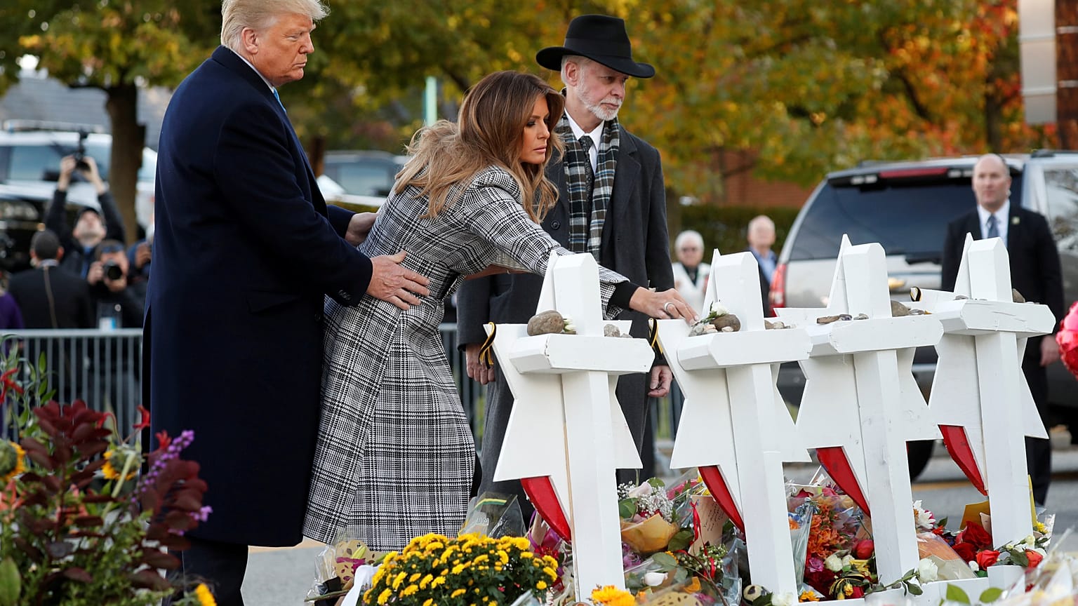 Donald Trump accueilli par 1 500 manifestants hostiles à Pittsburgh