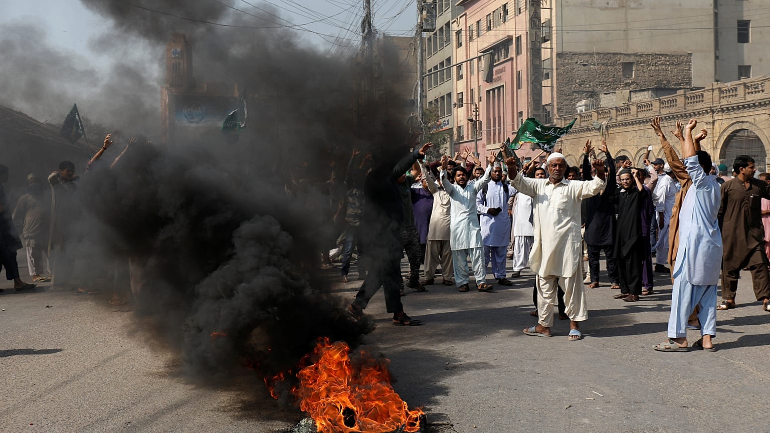 Erőszakhullám Pakisztánban Asia Bibi felmentése után