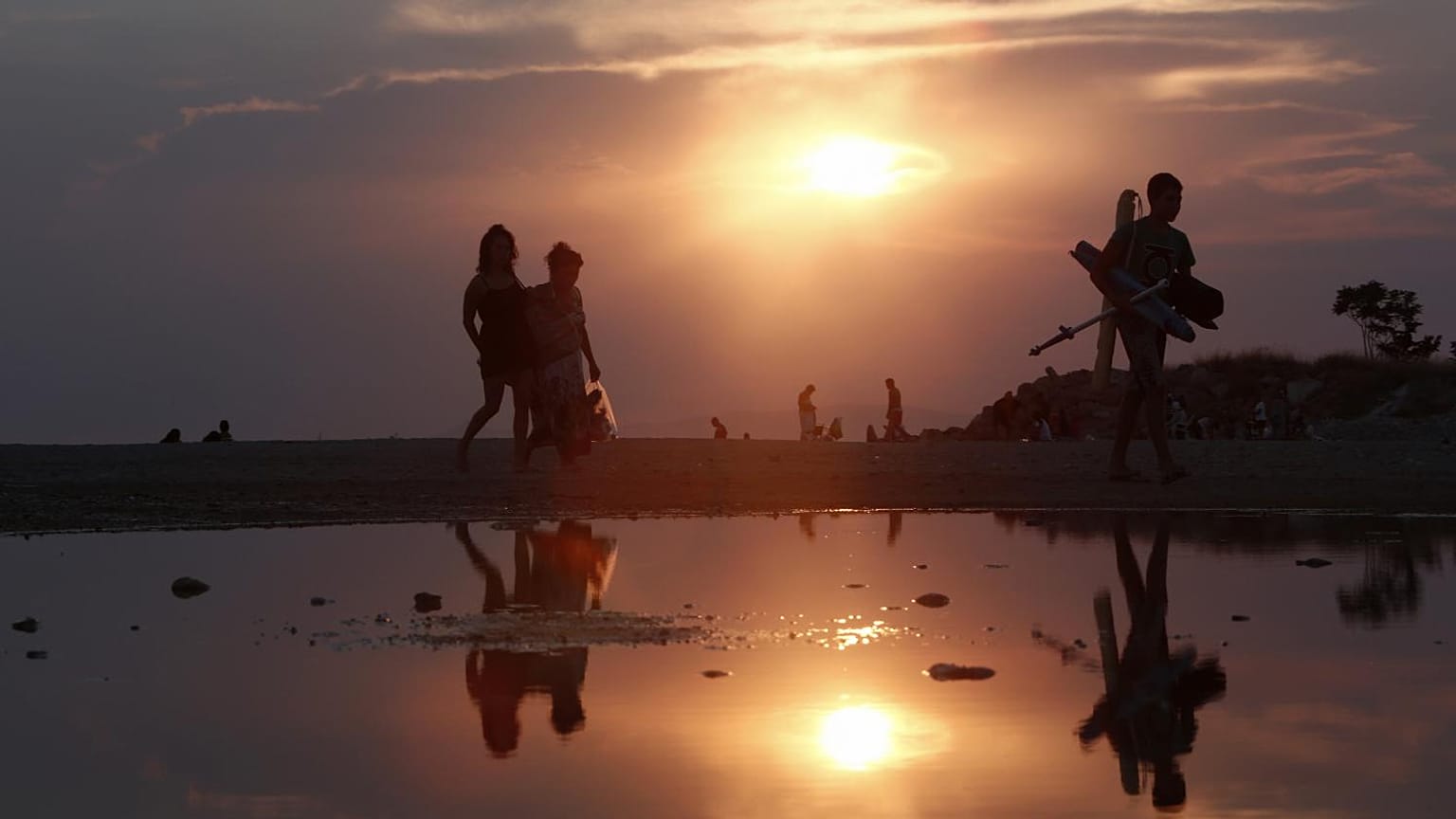 Son 10 yılda 2 milyar insan doğal afetlerden etkilendi
