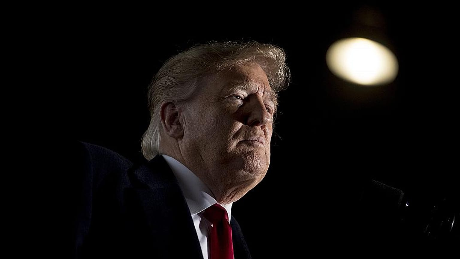 Trump anayasaya karşı: Doğumdan gelen vatandaşlık hakkı konusunda kim kazanacak?