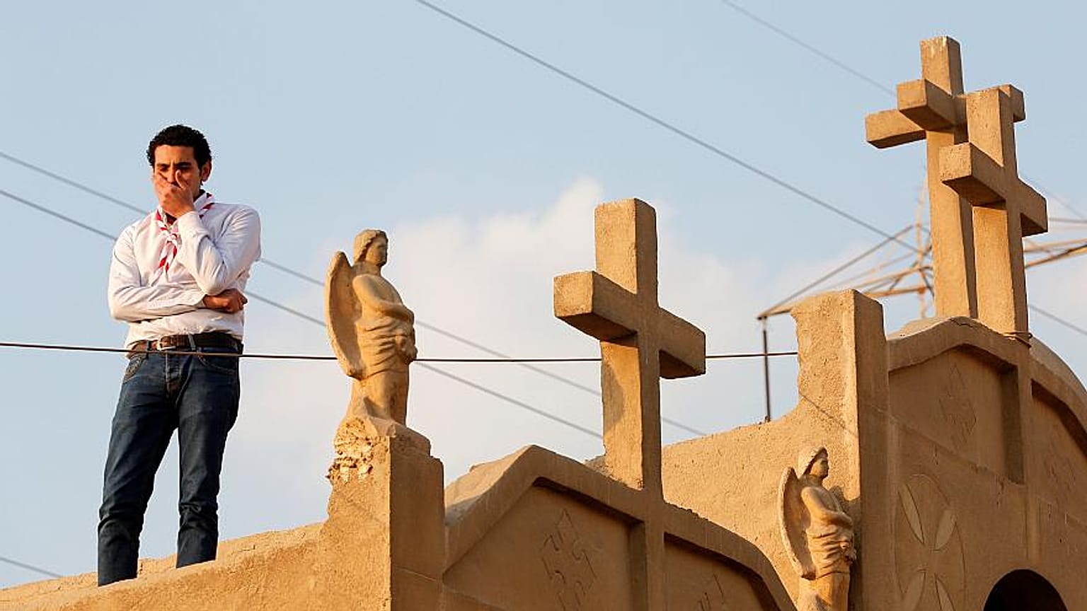 معلومات محزنة عن الهجوم الإرهابي على حافلة في المنيا بمصر 