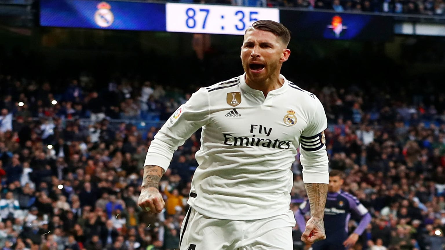  راموس لاعب ريال مدريد يحتفل بإحراز هدف في مرمى ريال بلد الوليد 03-11-2018