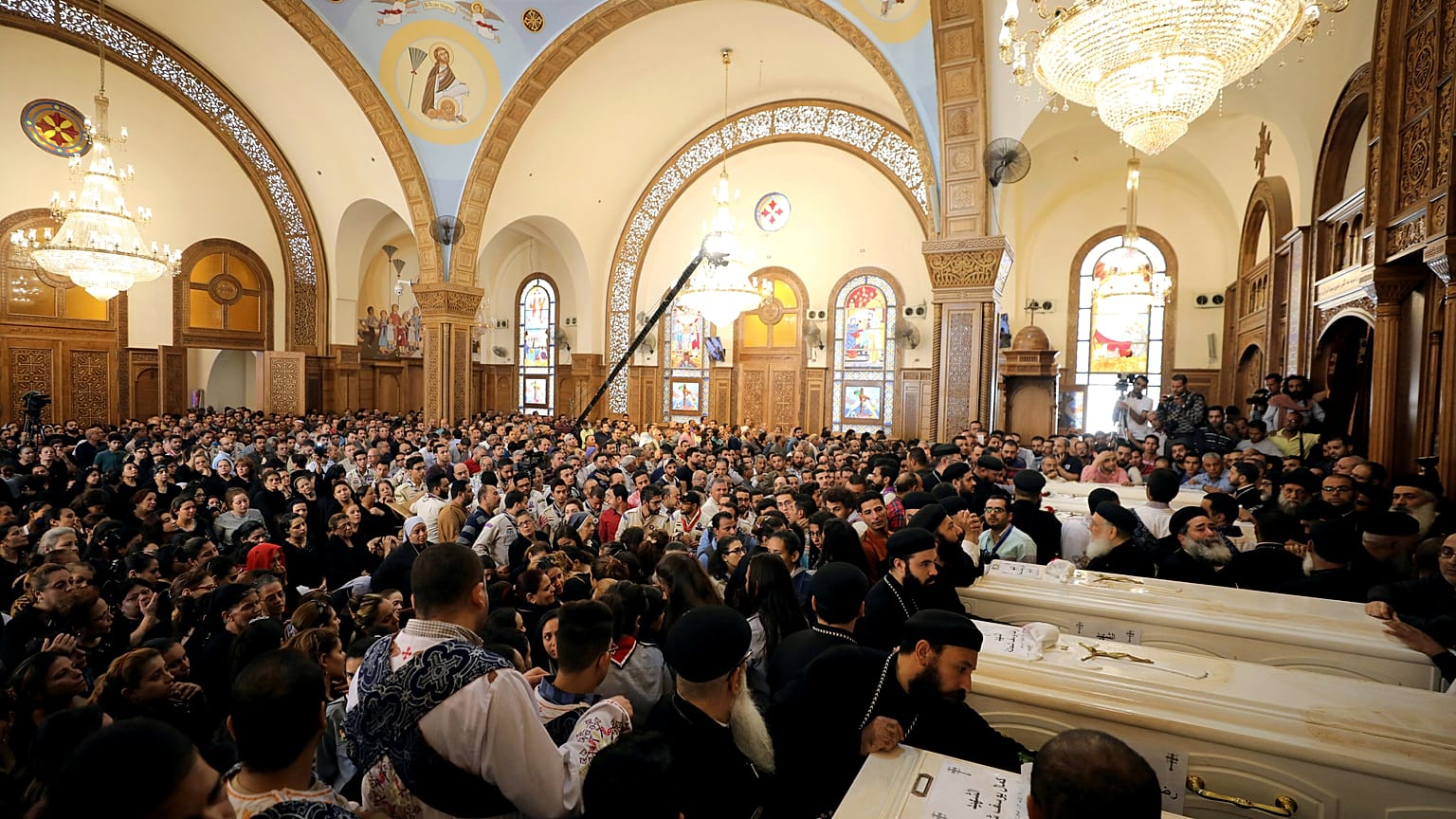 Mısır'da kilise saldırısının ardından 19 militan öldürüldü