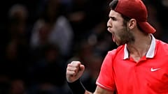 Tennis: Chatschanow erfüllt sich einen Traum