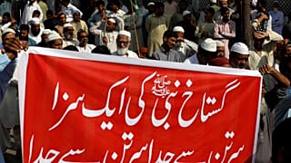 همسر آسیه بی‌بی از دونالد ترامپ، ترزا می و جاستین ترودو درخواست پناهندگی کرد