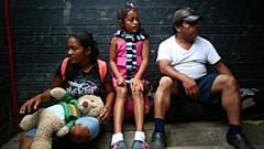 La caravana migratoria se reagrupa en Puebla para ir a Ciudad de México