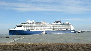 Le "Celebrity Edge" prend le large, direction les USA