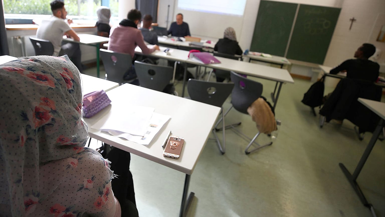 Antiszemitizmus elleni osztályok létrehozását kérik a német zsidók a bevándorlók számára