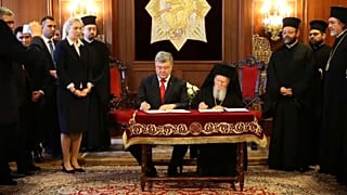 Firmato accordo di cooperazione tra Ucraina e Patriarcato di Costantinopoli 