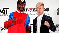Floyd Mayweather estreia-se em MMA