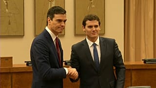 Un sondeo revela que es posible una coalición entre PSOE y Ciudadanos