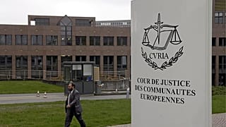 Οι κληρονόμοι δικαιούνται την άδεια μετ' αποδοχών θανόντος εργαζόμενου