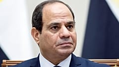 الرئيس المصري: الجيش سيتحرك إذا تعرض أمن الخليج لخطر مباشر