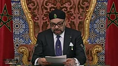الملك محمد السادس يدعو الجزائر إلى الحوار لحل الخلافات وتجاوز الأزمة السياسية 