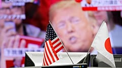 Trump empujado a cambiar