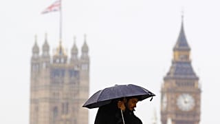 Már a diplomás magyarok 8 százaléka él és dolgozik külföldön