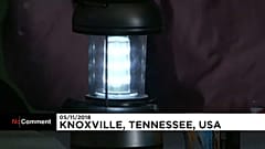 Midterms 2018 : voter à la lueur d'une simple lampe de camping
