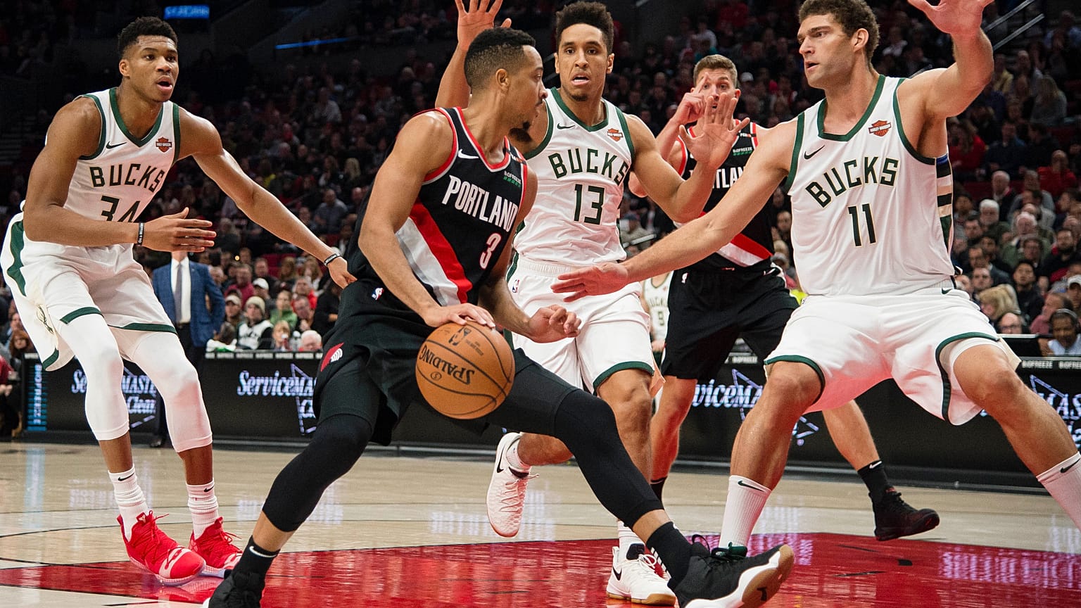 NBA: un super McCollum fa brillare Portland davanti al proprio pubblico