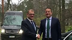 Brexit: PM irlandês manifesta-se cético quanto a acordo este mês
