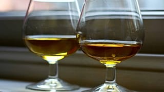 Çin'de bir mezarda 2 bin yıllık 3.5 litre şarap bulundu 