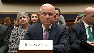 Трамп уволил генпрокурора 