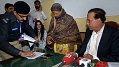 Asia Bibi libre, mais toujours au Pakistan et encore menacée