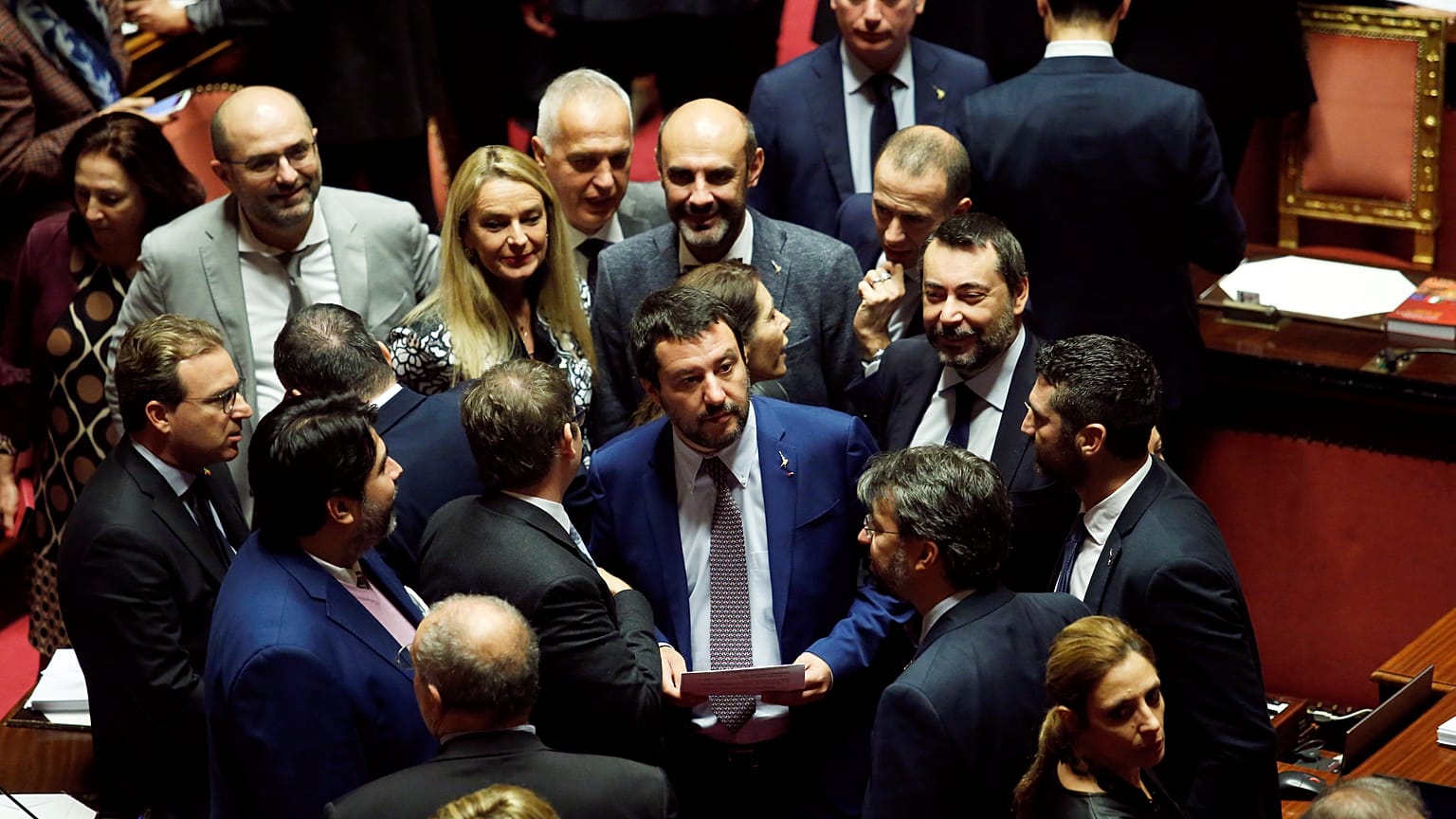 İtalya'da hükümeti ikiye bölen yasa tasarısında anlaşma sağlandı