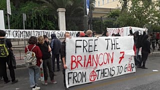 Διαμαρτυρία αντιεξουσιαστών στο κέντρο της Αθήνας
