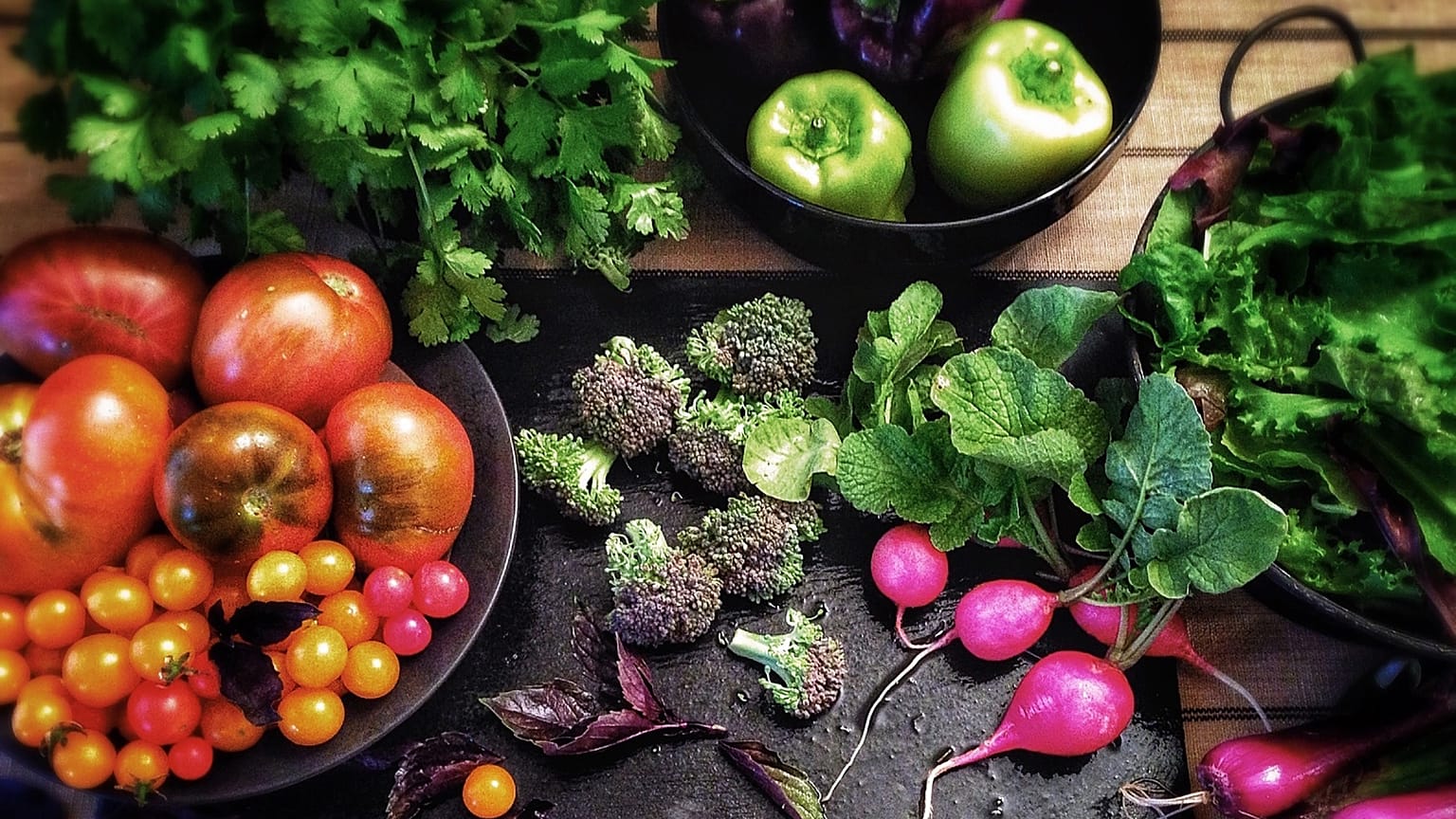 Veganların sağlıkları tehlikede mi? B12, kalsiyum ve demiri nereden alıyorlar?
