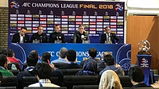 گفت‌و‌گوی یورونیوز با کاپیتان پرسپولیس؛ حسینی: دل هواداران را شاد می‌کنیم