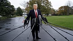 Trump prohíbe pedir asilo a quienes entren ilegalmente por la frontera con México